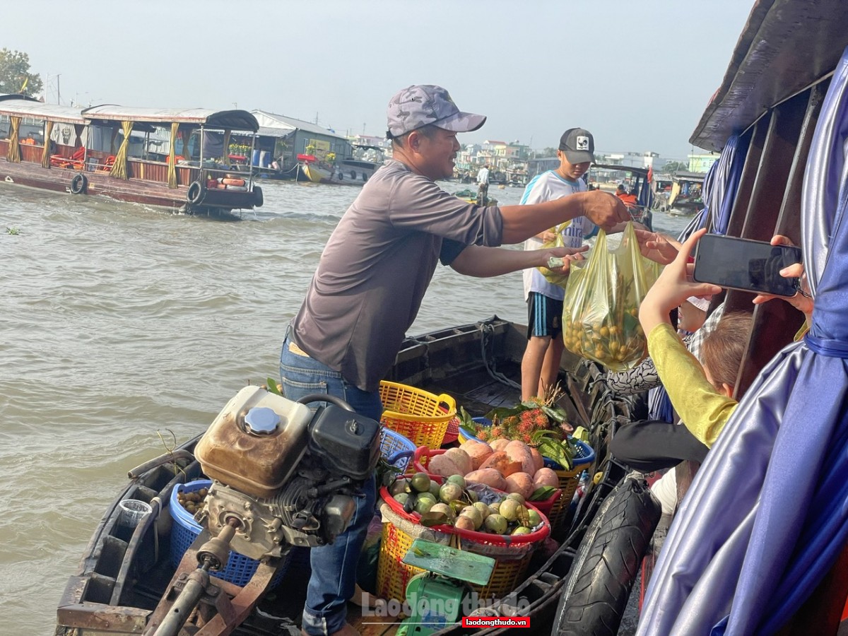 Du Xuân miền Tây, trải nghiệm thú vị những ngày đầu năm