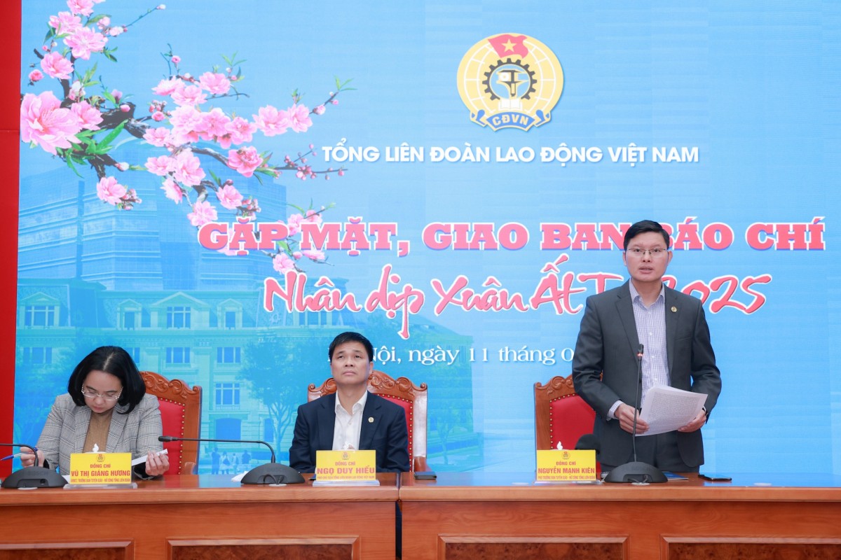 Biểu dương 95 công nhân lao động tiêu biểu là đảng viên lần thứ I, năm 2025