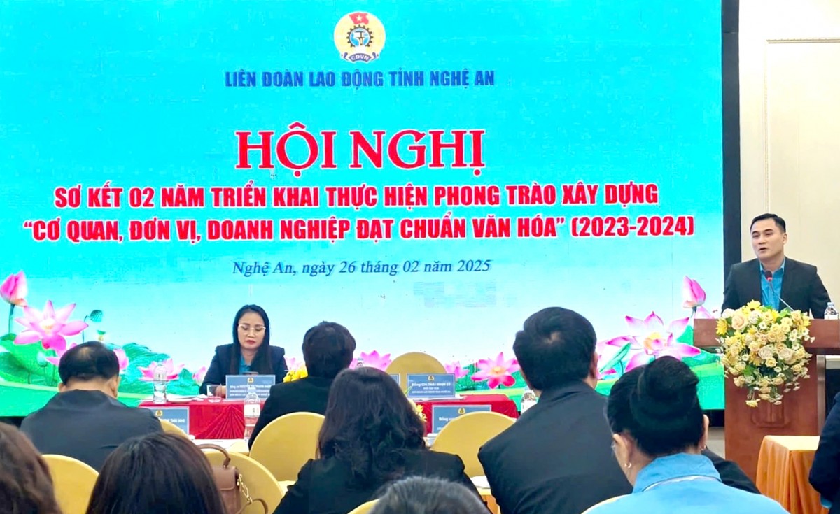 Chung tay xây dựng “Cơ quan, doanh nghiệp đạt chuẩn văn hóa”