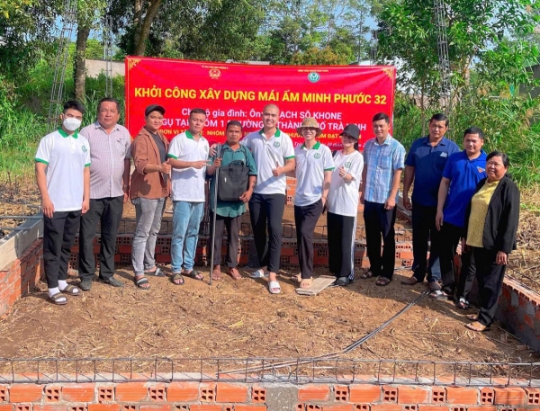 Hành trình yêu thương kiến tạo hơn 100 mái ấm cho người dân miền Tây