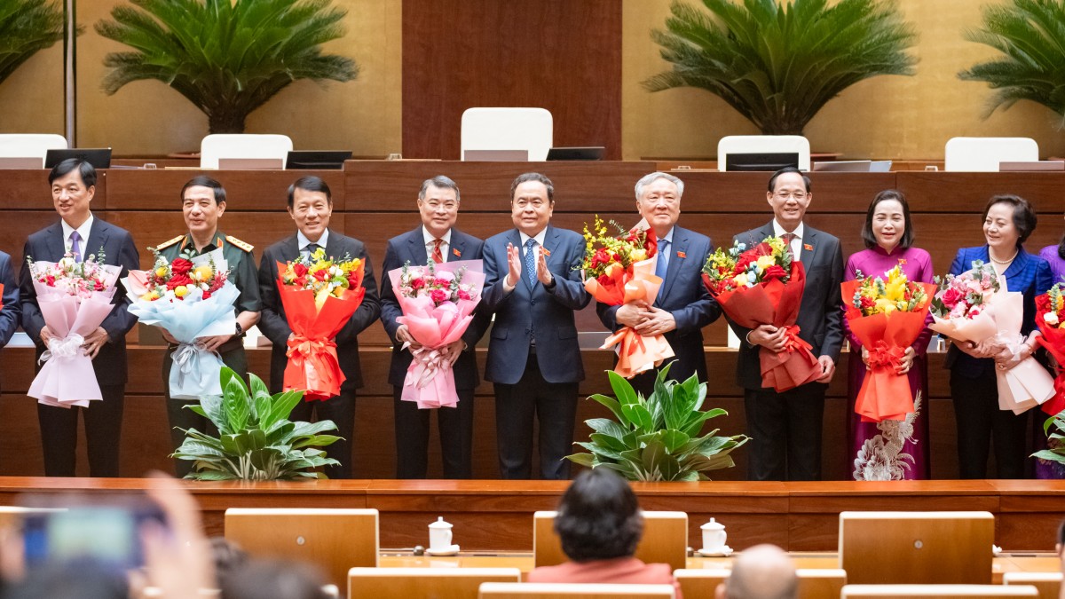 Quốc hội phê chuẩn 4 Phó Chủ tịch và 14 thành viên Hội đồng bầu cử quốc gia