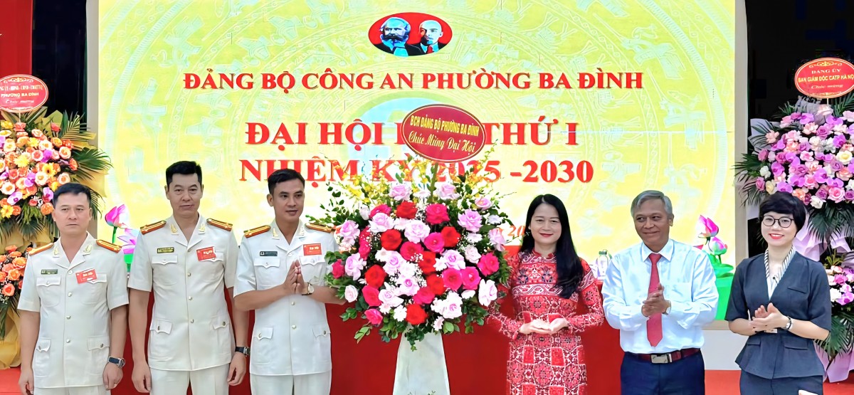 Quyết tâm xây dựng lực lượng Công an vững mạnh, vì nhân dân phục vụ