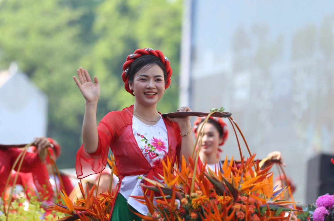 Kỳ 2: Khoảng trống văn hóa giữa đời thực và không gian mạng Kỳ 2: Khoảng trống văn hóa giữa đời thực và không gian mạng