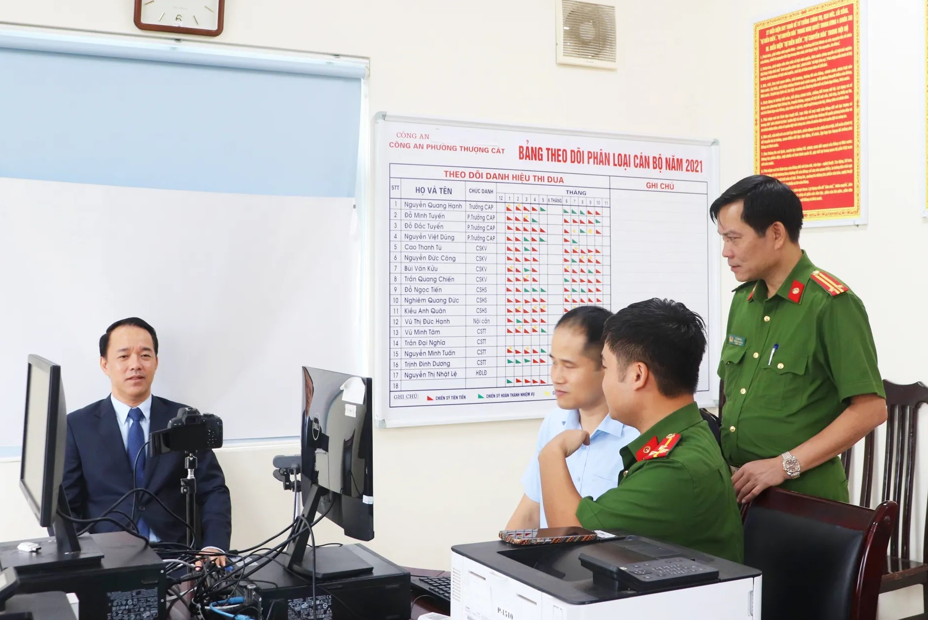 Đổi thẻ đảng viên - bước đi chủ động trong xây dựng Đảng thời đại số