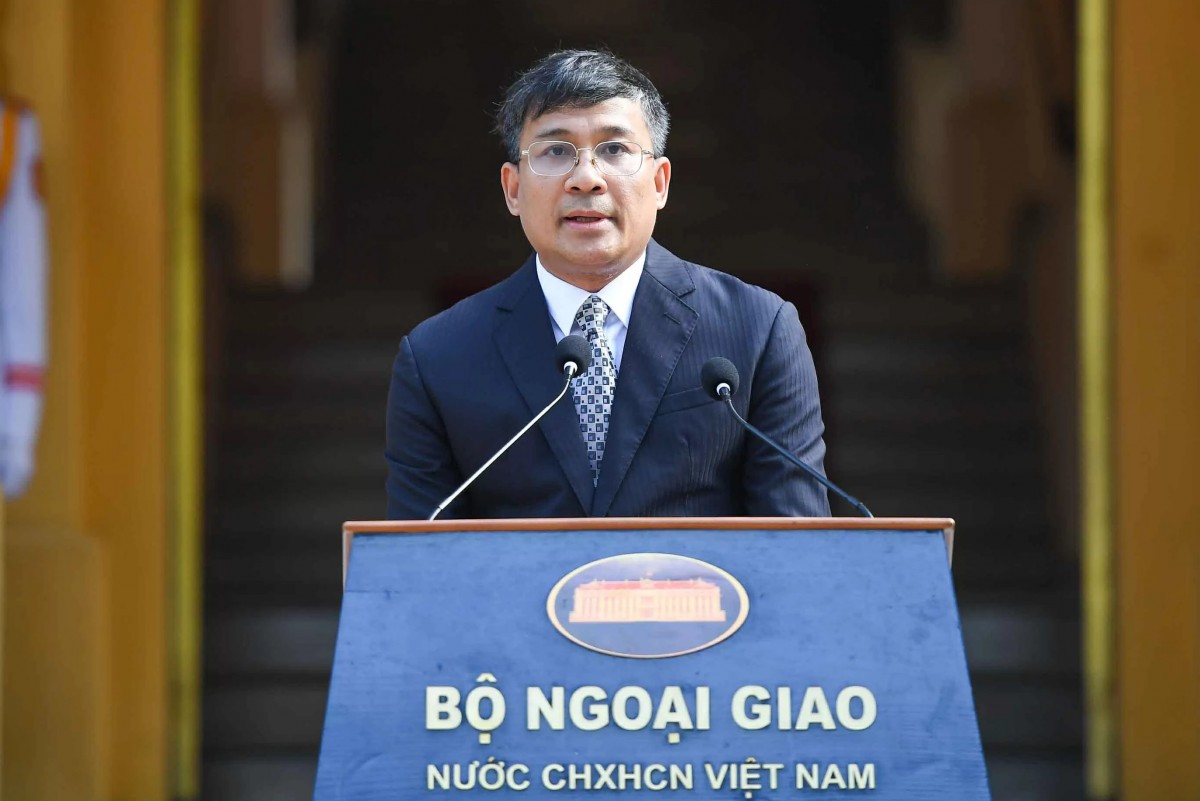 Trang trọng Lễ thượng cờ kỷ niệm 58 năm Ngày thành lập ASEAN