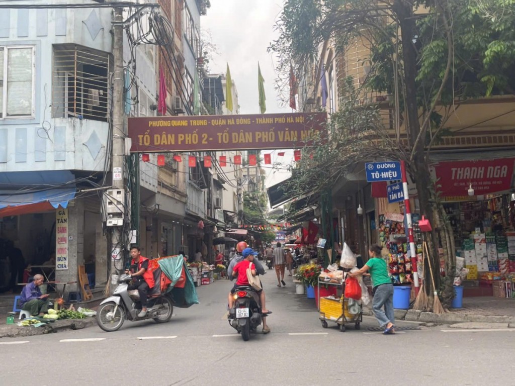 Xoá chợ cóc, chợ tạm trên địa bàn Hà Nội - Kỳ 1: Khi đường phố cũng là chợ