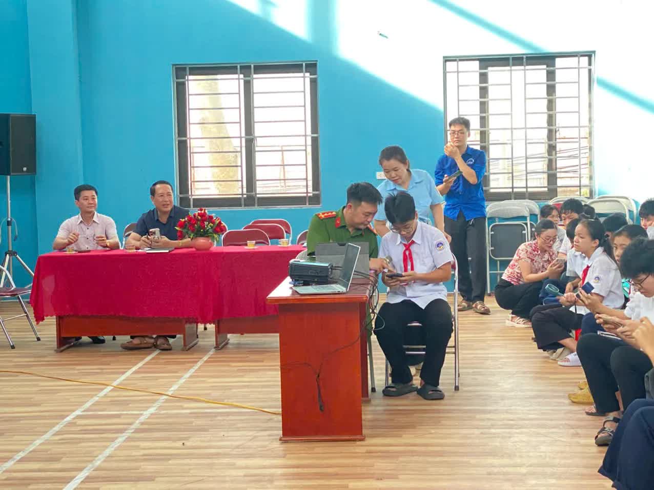 Xã Ứng Thiên: Tăng tốc chuyển đổi số, tạo nền móng vững chắc cho sự phát triển đột phá