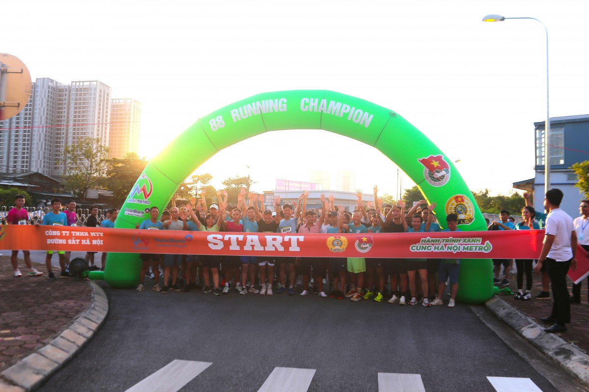 Phát động Giải chạy bộ chào mừng 1 năm vận hành tuyến metro Nhổn - Ga Hà Nội Phát động Giải chạy bộ chào mừng 1 năm vận hành tuyến metro Nhổn - Ga Hà Nội