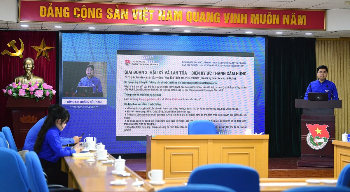 Tập huấn quy trình, cách thức tiếp cận, khai thác các nhân chứng lịch sử tại hội nghị. Tập huấn quy trình, cách thức tiếp cận, khai thác các nhân chứng lịch sử tại hội nghị.