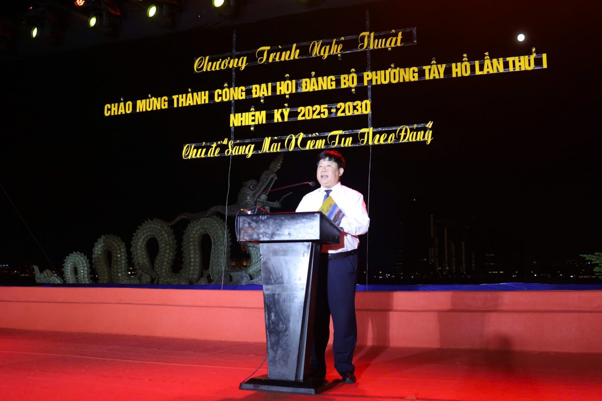 Tây Hồ: Rộn ràng nghệ thuật chào mừng Đại hội Đảng bộ lần thứ Nhất