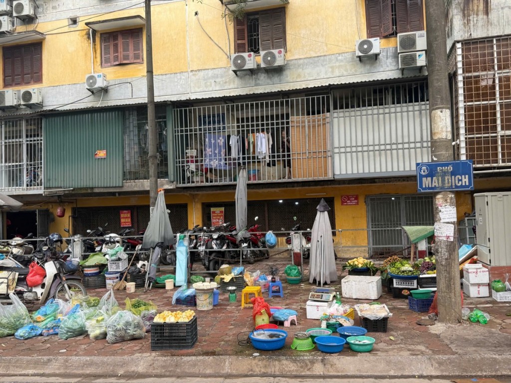 Xoá chợ cóc, chợ tạm trên địa bàn Hà Nội - Kỳ 2: Thay đổi từ ý thức và thói quen