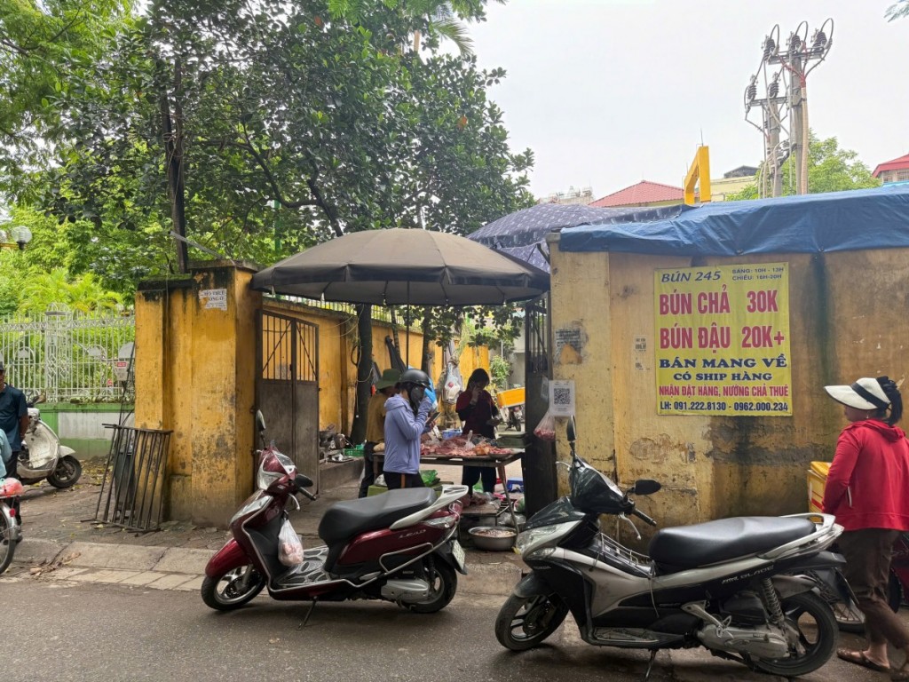 Xoá chợ cóc, chợ tạm trên địa bàn Hà Nội - Kỳ 2: Thay đổi từ ý thức và thói quen