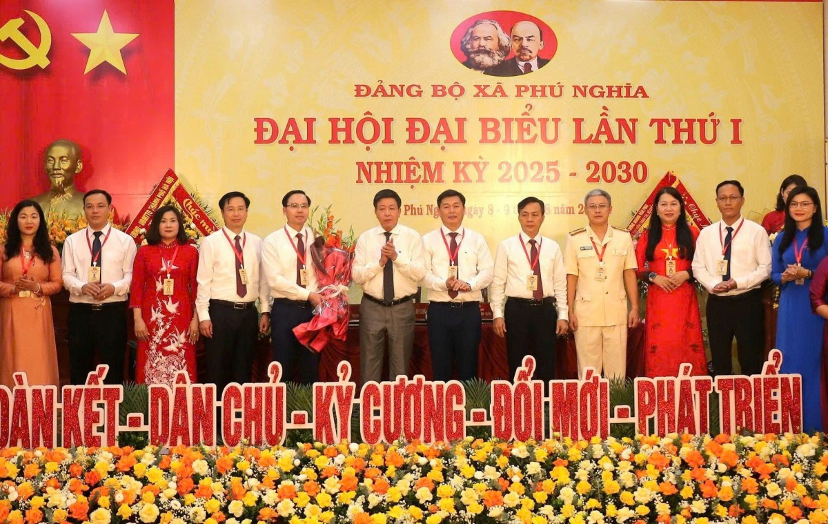 Xây dựng xã Phú Nghĩa văn minh, hiện đại, giàu bản sắc trong kỷ nguyên mới