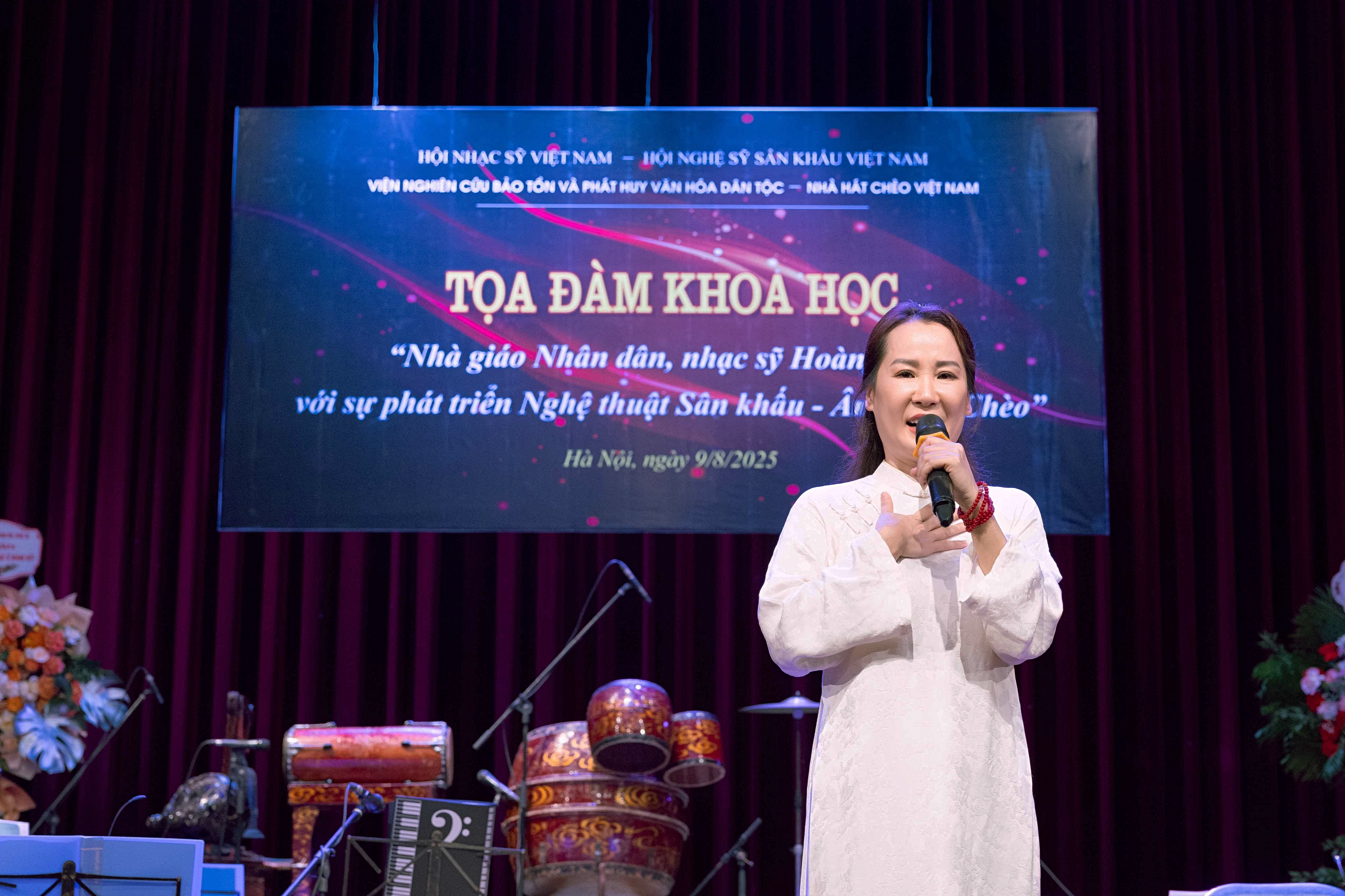 Nhớ NGND.NS Hoàng Kiều: Linh hồn của âm nhạc Chèo Việt Nam