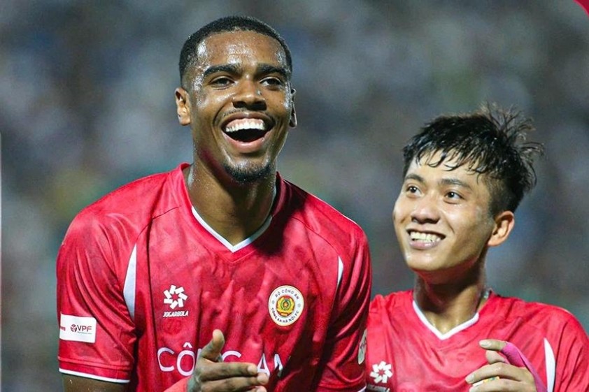 Công an Hà Nội giành Siêu cúp Quốc gia sau màn rượt đuổi nghẹt thở tại Thiên Trường