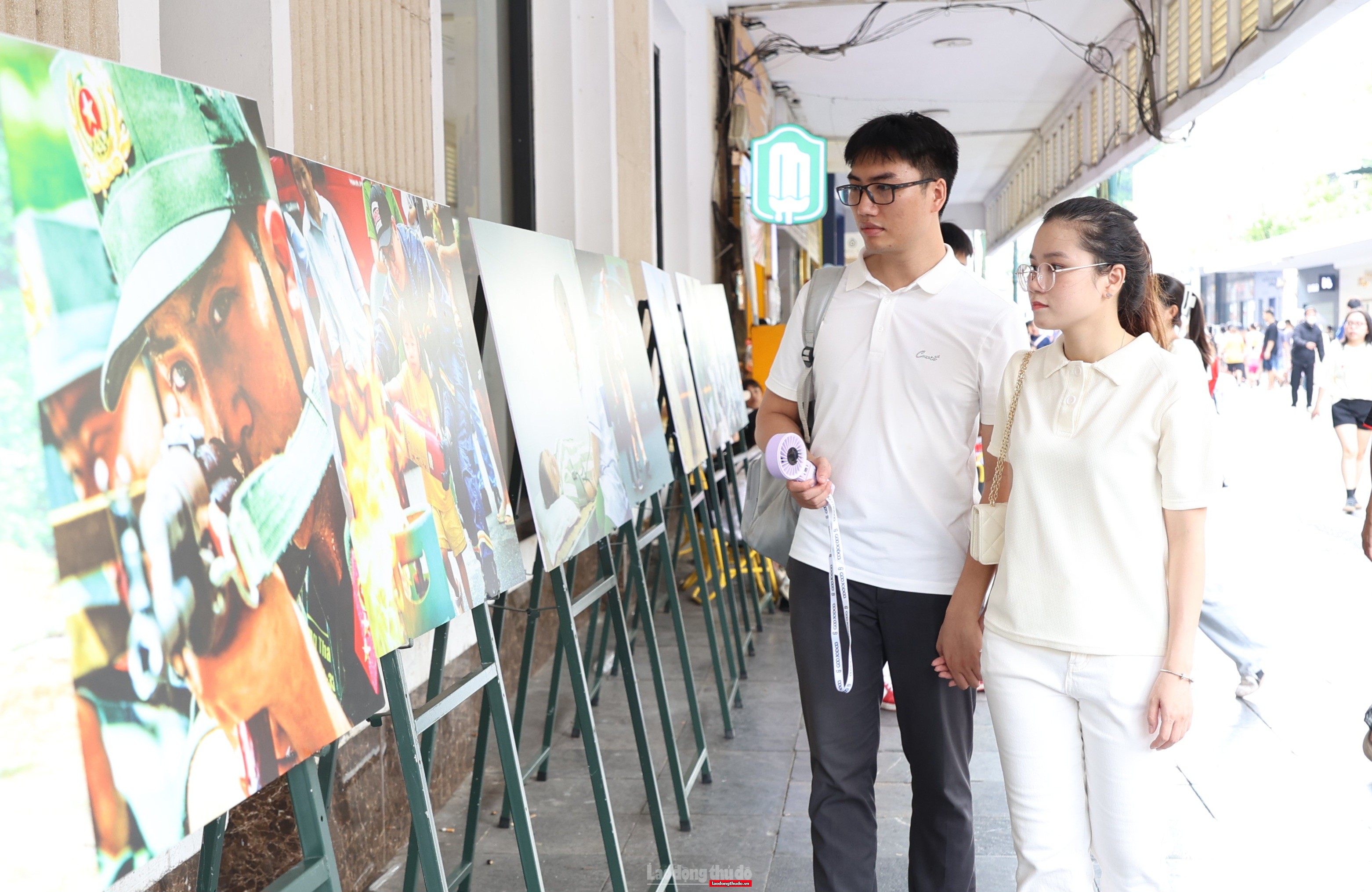 Tôn vinh và tri ân những đóng góp của lực lượng Công an Thủ đô