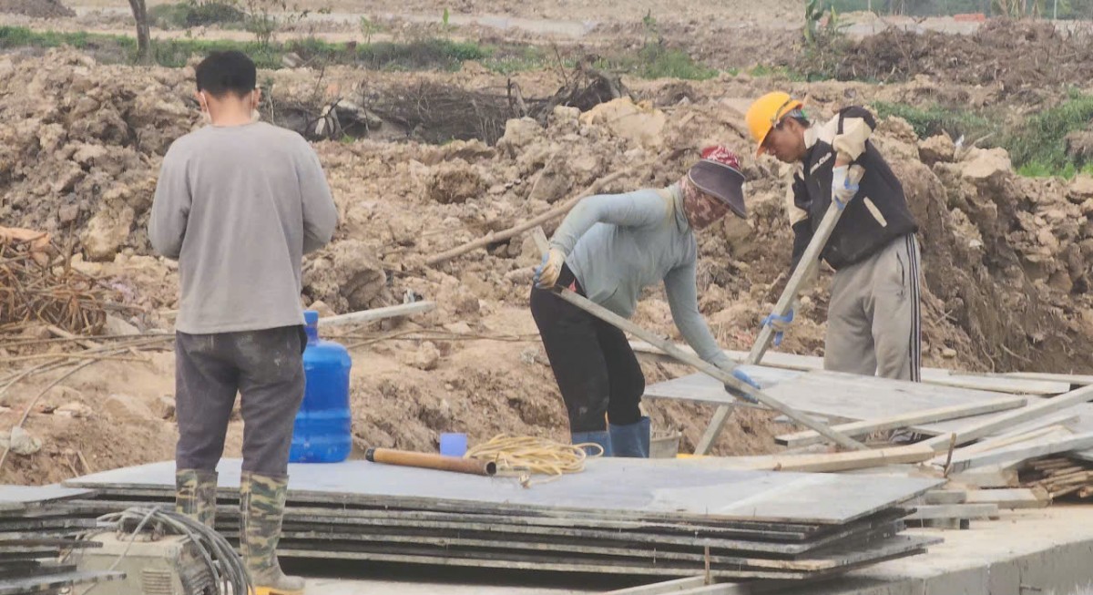 An toàn lao động trong doanh nghiệp nhỏ và vừa: Lỗ hổng cần được lấp đầy Kỳ 1: Khi cả ý thức lẫn công cụ phòng, chống tai nạn lao động vẫn còn... xem nhẹ