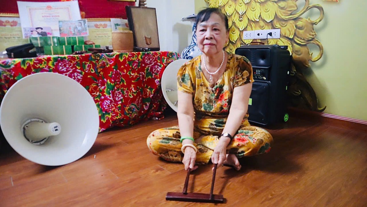 Nữ nghệ nhân miệt mài giữ lửa ca trù truyền thống
