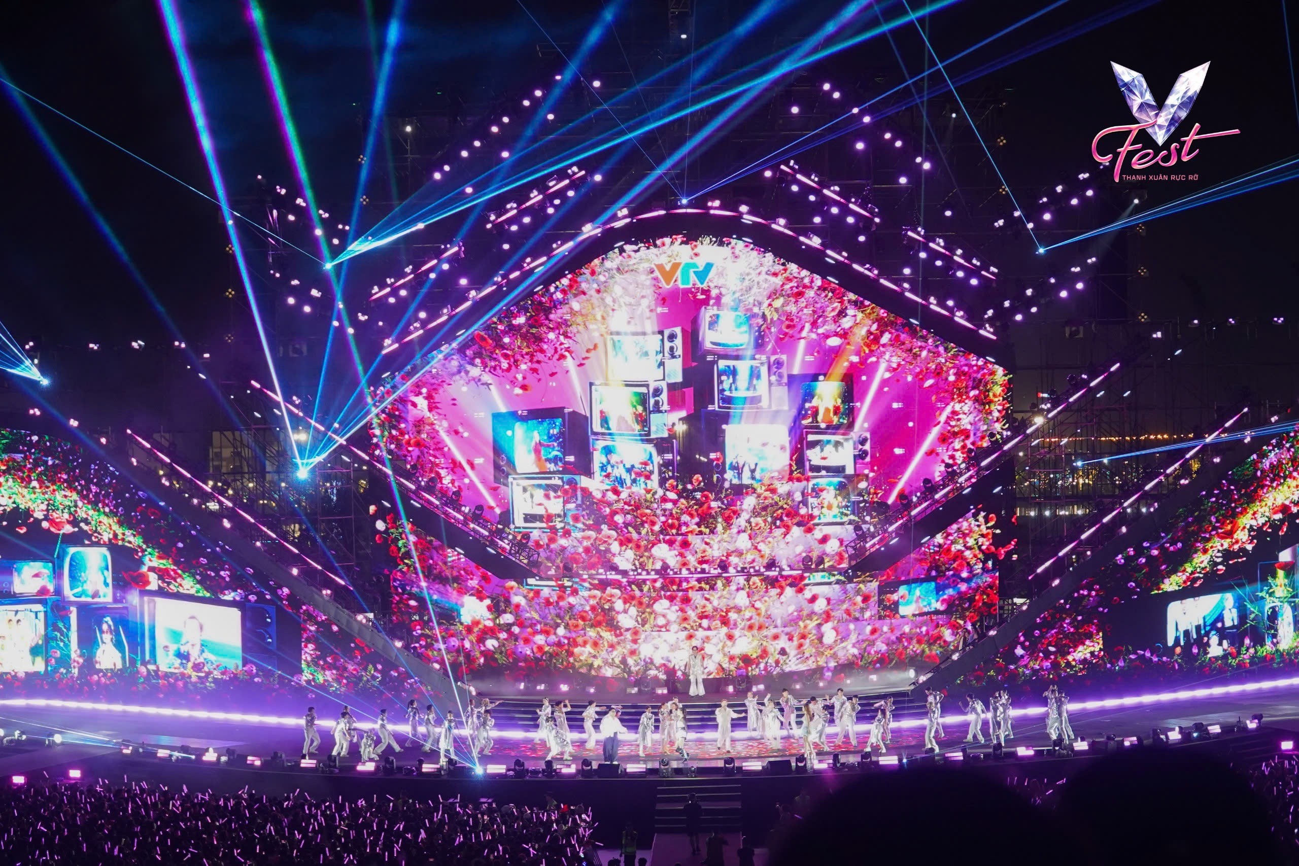 Kỳ 1: Hà Nội - điểm hẹn của những sự kiện tầm vóc quốc gia