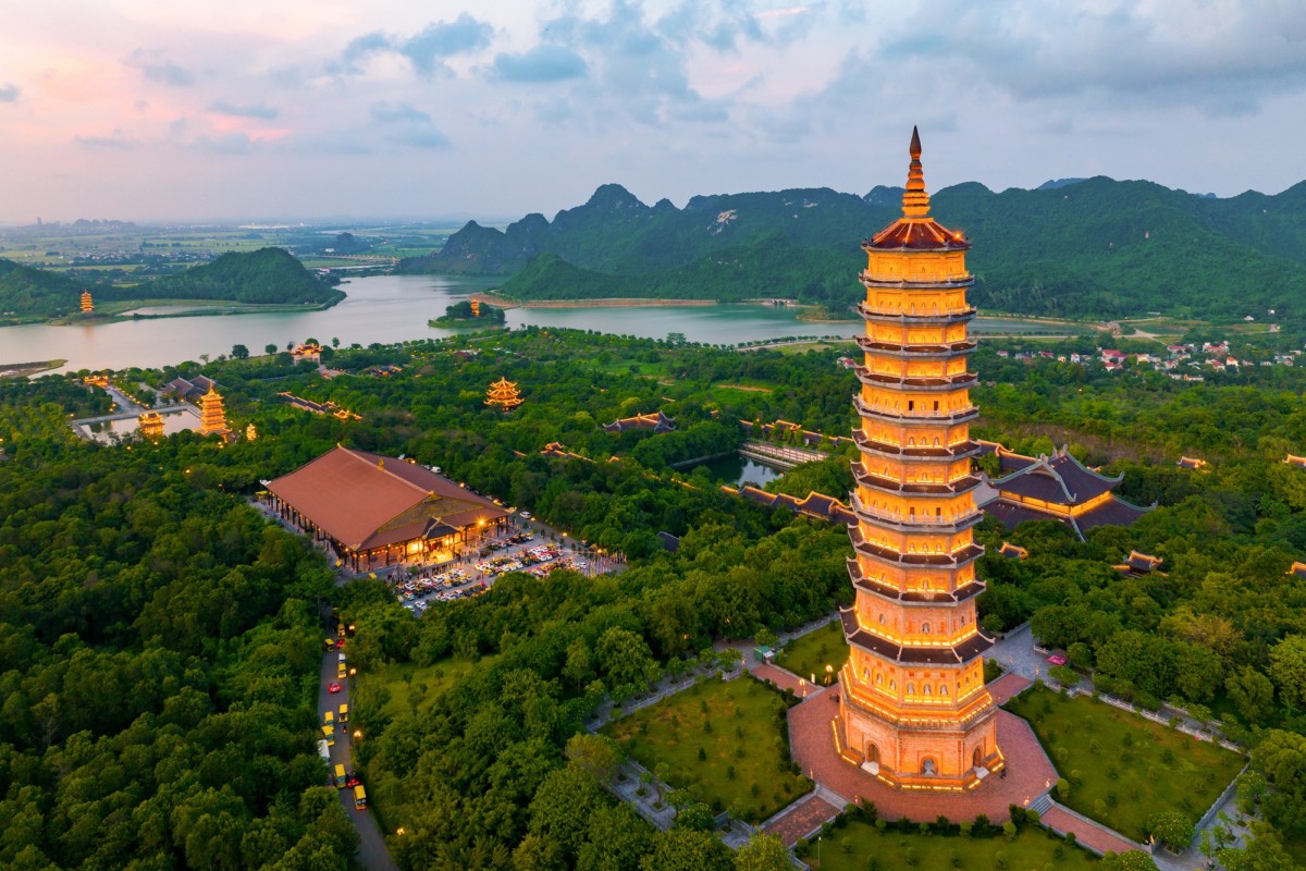 Chùa Bái Đính được vinh danh “Điểm đến nổi bật” tại Travellers’ Choice Awards 2025 Chùa Bái Đính được vinh danh “Điểm đến nổi bật” tại Travellers’ Choice Awards 2025