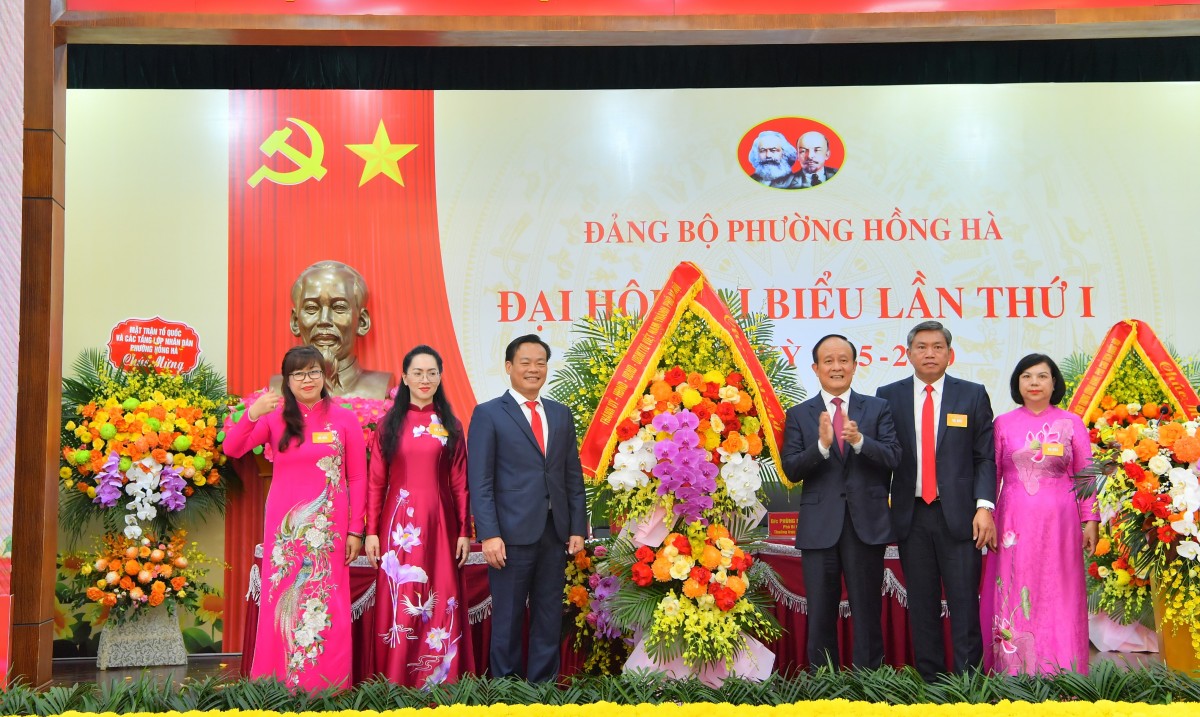 Xây dựng phường Hồng Hà phát triển giàu đẹp, văn minh, hiện đại