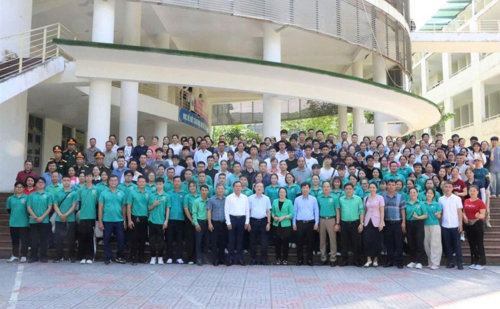 Hội viên nông dân quyết tâm hoàn thành xuất sắc nhiệm vụ