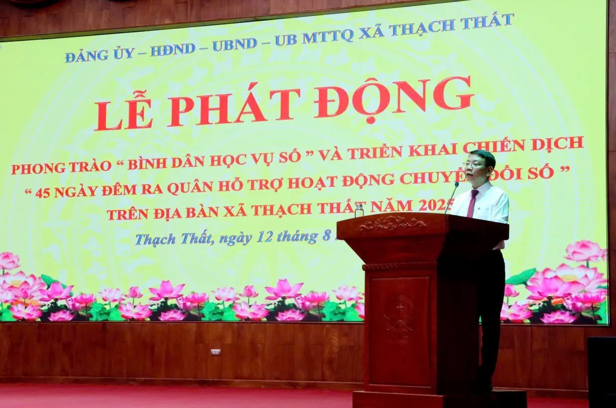 Lan tỏa phong trào “Bình dân học vụ số” tại xã Thạch Thất