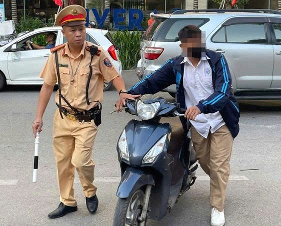 Cha mẹ cần ghi tạc bài học đắt giá này