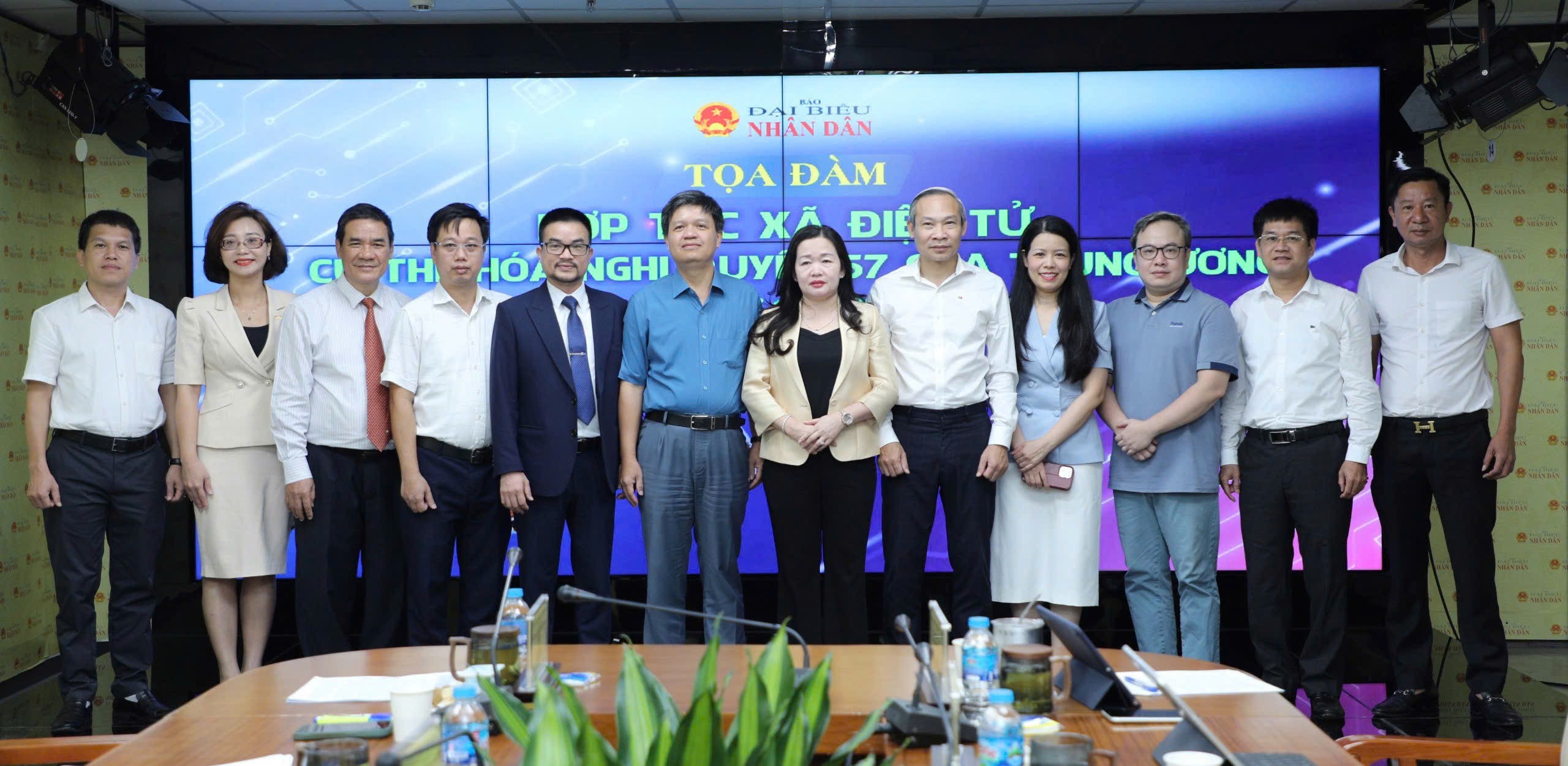 Hợp tác xã điện tử - Giải pháp chiến lược cụ thể hóa Nghị quyết 57