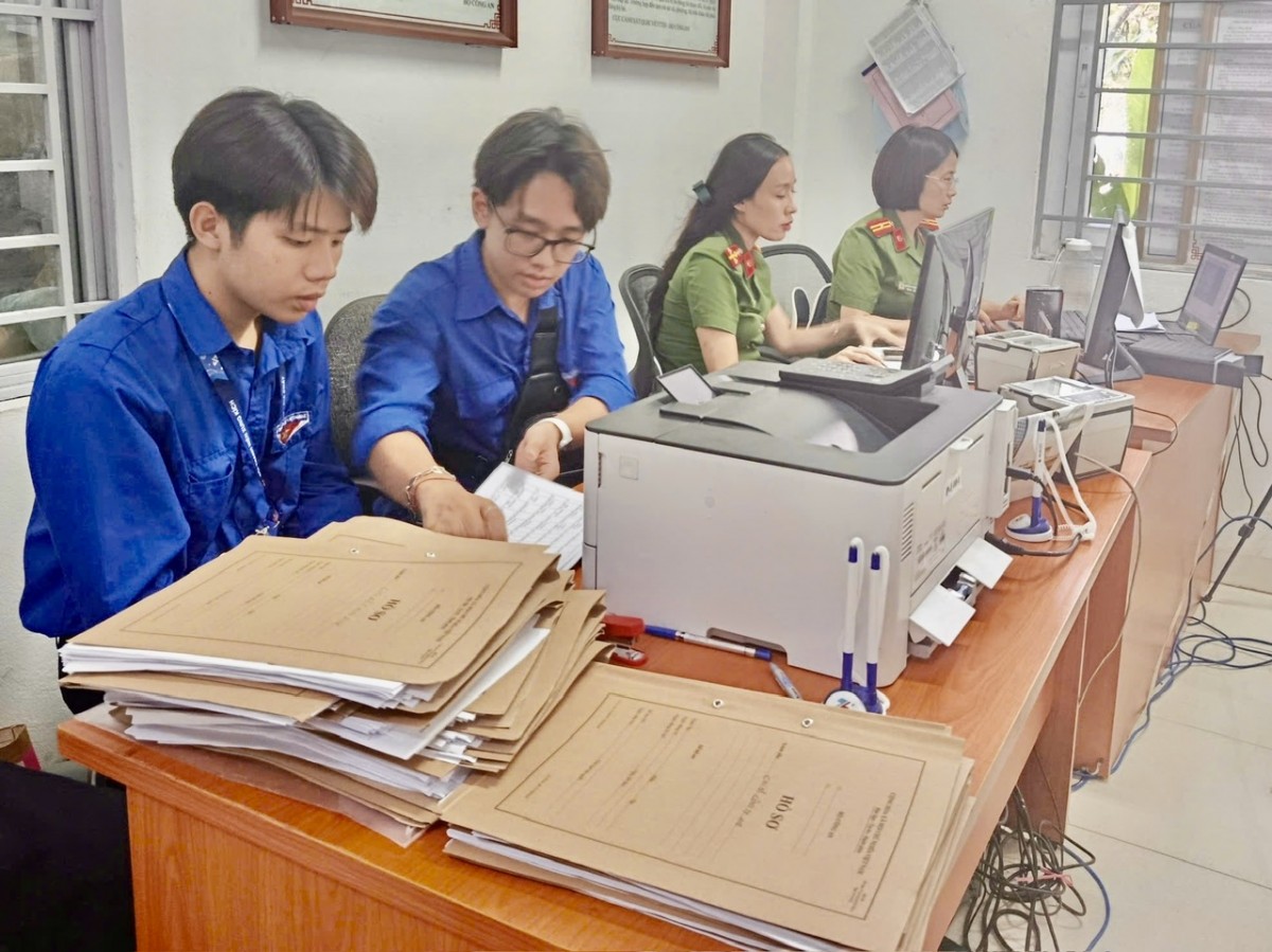 Thắp lửa tri thức số từ cộng đồng