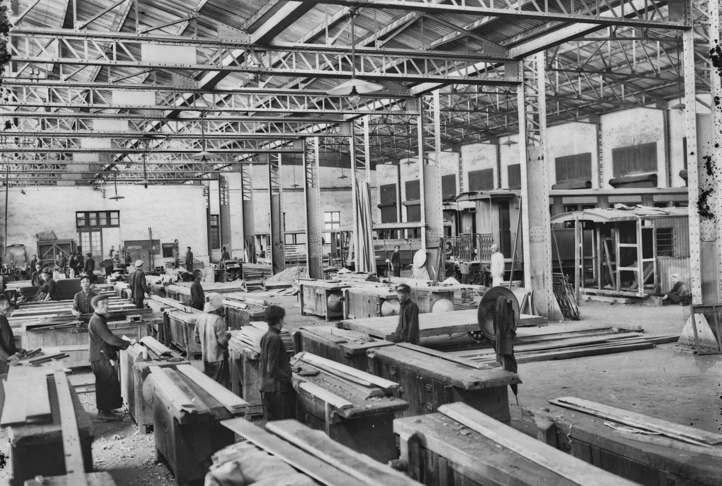 Tổ chức Triển lãm “Nghệ An - Hành trình lịch sử từ 1802 đến 1954” trong ngày 22/8