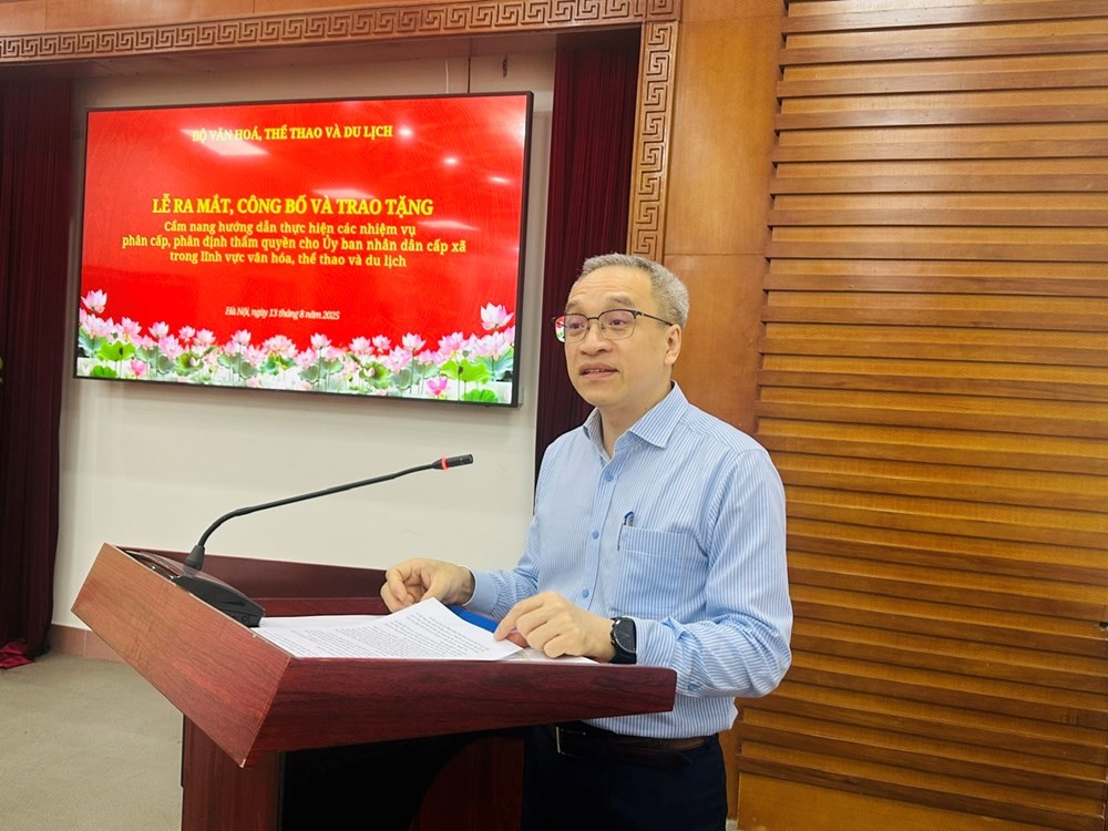 Ra mắt Cẩm nang hướng dẫn phân cấp thẩm quyền cho UBND cấp xã trong lĩnh vực văn hoá