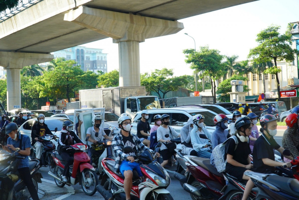 Dự báo thời tiết Hà Nội ngày 14/8: Có mưa rào và dông rải rác