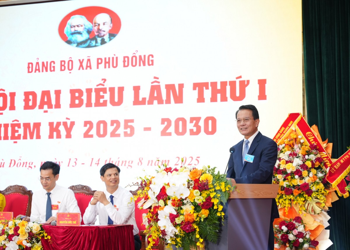 Khơi dậy khát vọng phát triển, xây dựng xã Phù Đổng xanh, văn minh, hiện đại