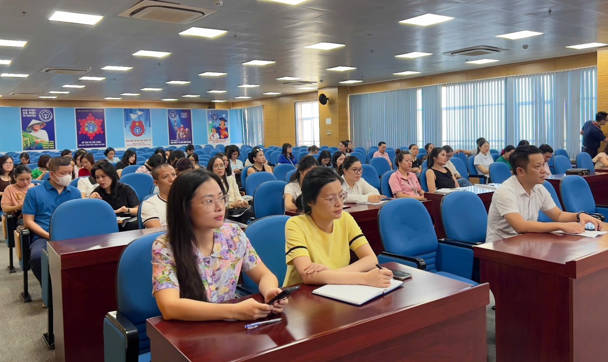 Đẩy mạnh việc tuân thủ pháp luật BHXH cho người lao động