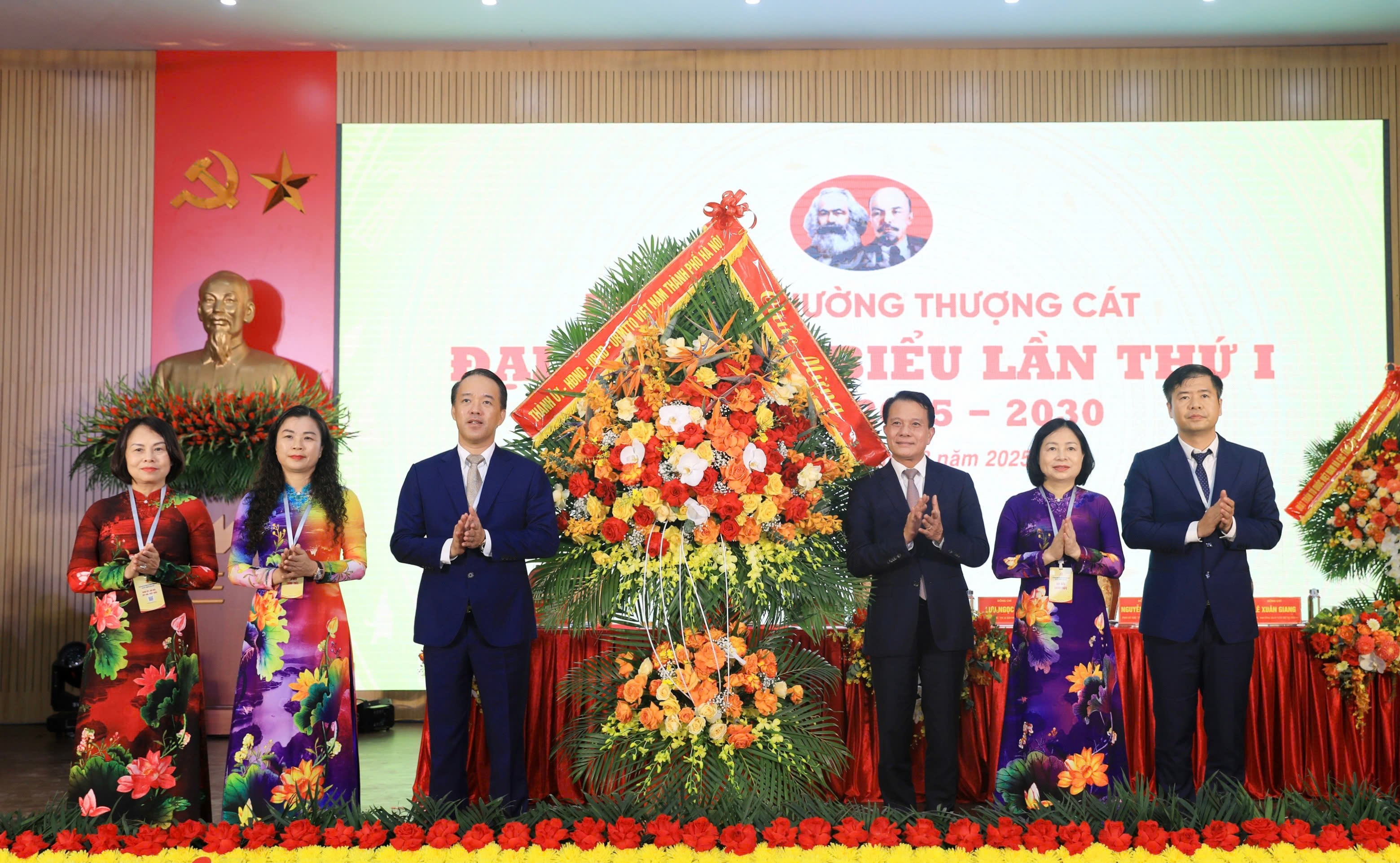 Thượng Cát định hướng phát triển thành đô thị sinh thái ven sông Hồng