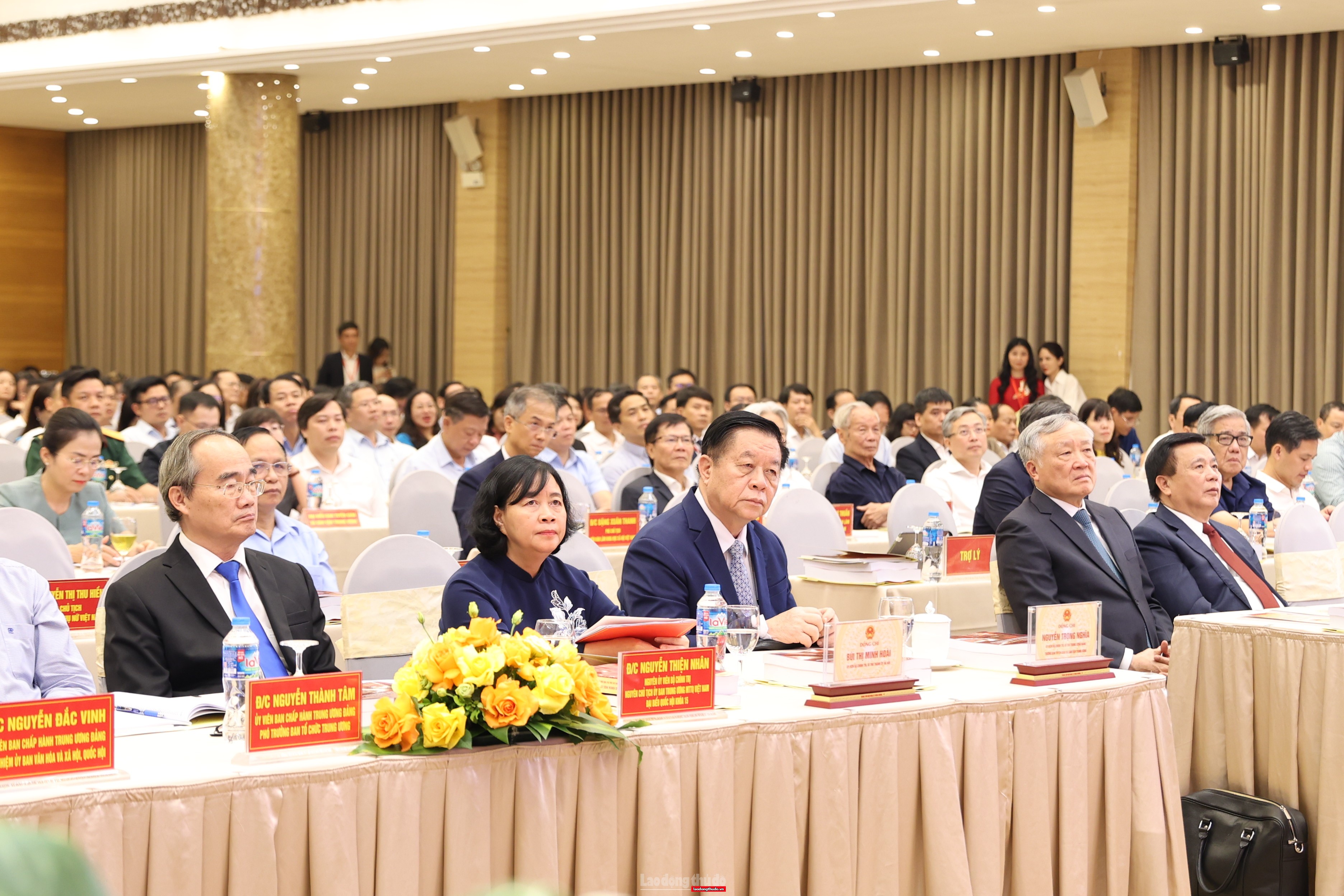 Cách mạng tháng Tám đã khẳng định những bài học lịch sử to lớn