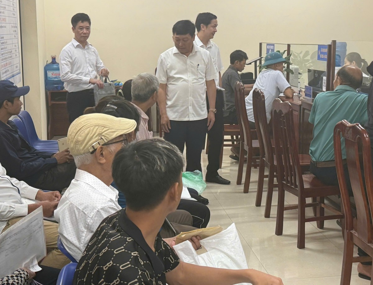 Ủy ban MTTQ Việt Nam Thành phố giám sát vận hành mô hình chính quyền địa phương 2 cấp tại xã Dân Hòa