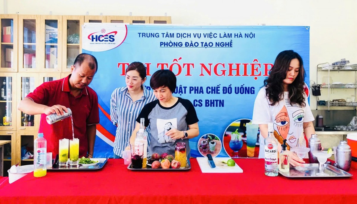 Hỗ trợ lao động thất nghiệp trở lại thị trường lao động