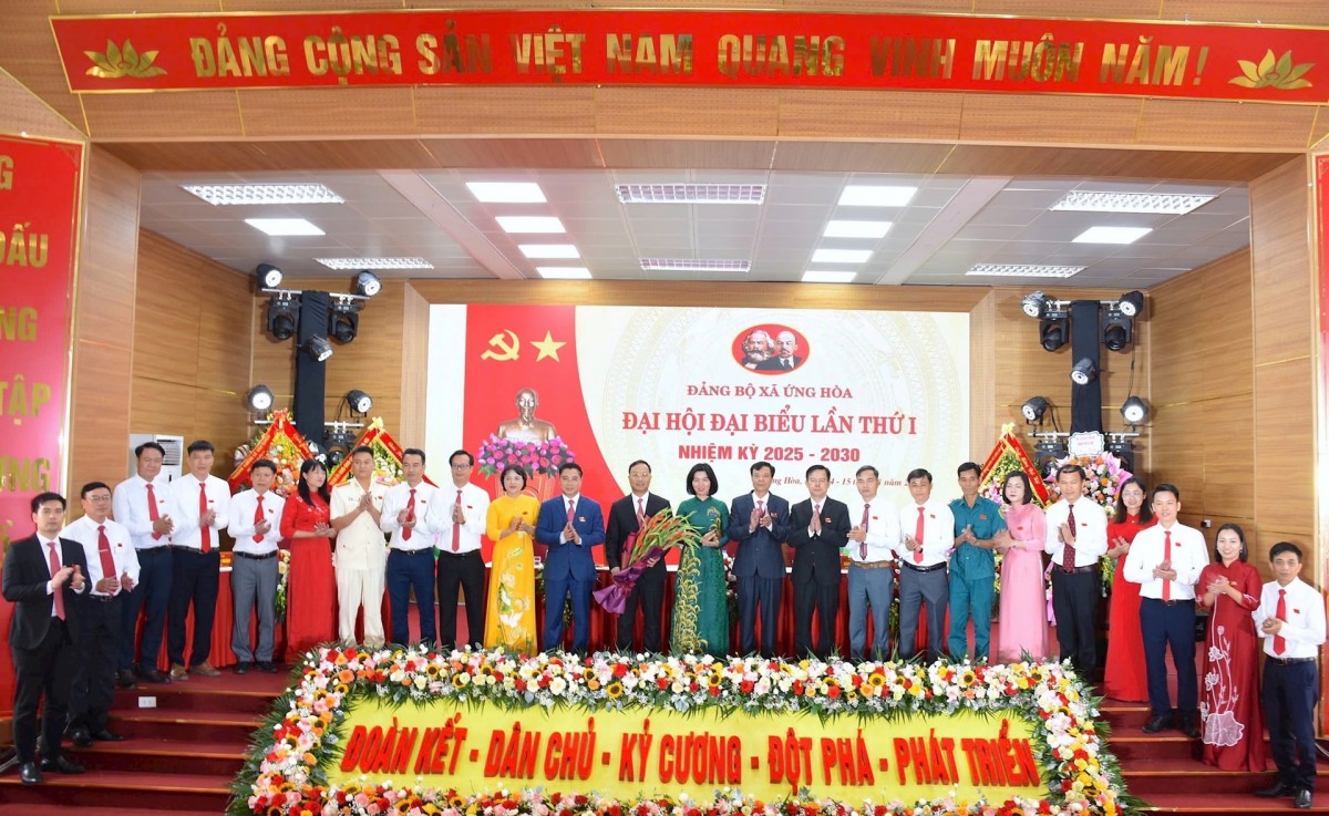 Đại hội Đảng bộ xã Ứng Hòa đặt mục tiêu xây dựng quê hương giàu bản sắc, nhân dân hạnh phúc Đại hội Đảng bộ xã Ứng Hòa đặt mục tiêu xây dựng quê hương giàu bản sắc, nhân dân hạnh phúc