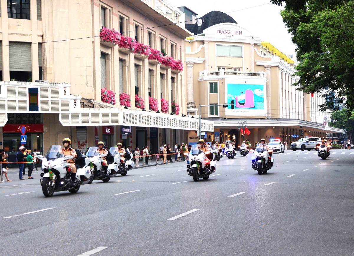 Công an Thủ đô tổ chức Ngày hội bình yên: Tri ân quá khứ, thắt chặt tình quân dân