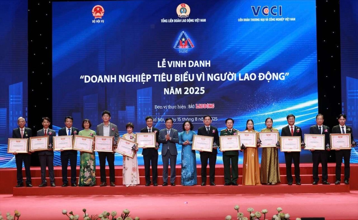 Vinh danh 28 doanh nghiệp tiêu biểu vì người lao động 2025