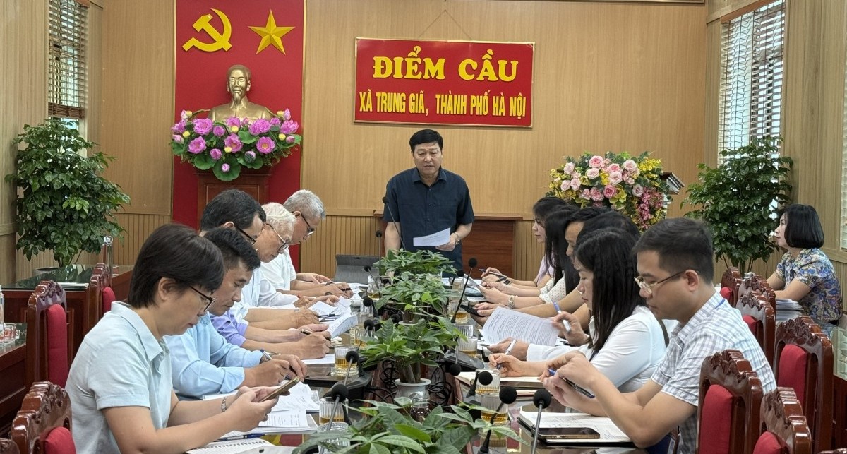 Mặt trận giám sát hoạt động về vận hành chính quyền địa phương 2 cấp tại xã Trung Giã