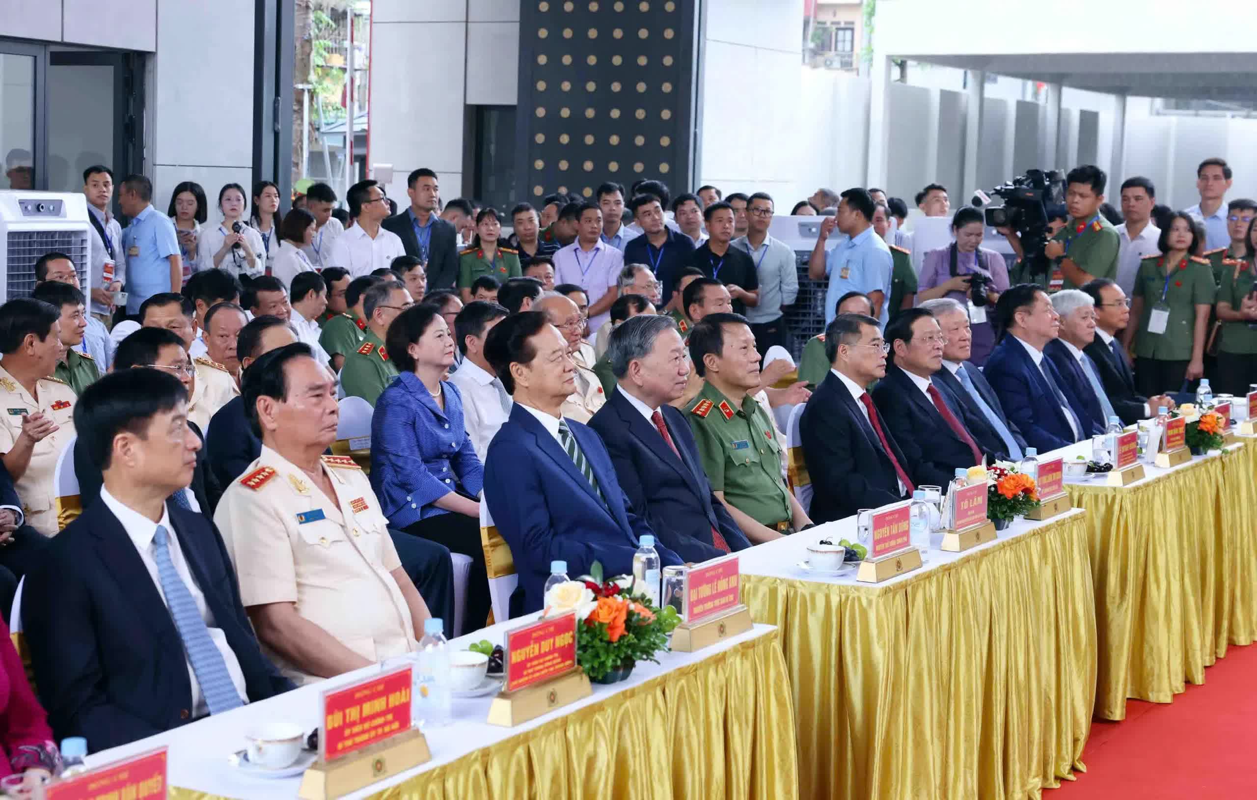 Tổng Bí thư Tô Lâm dự lễ khánh thành Trụ sở Bộ Công an