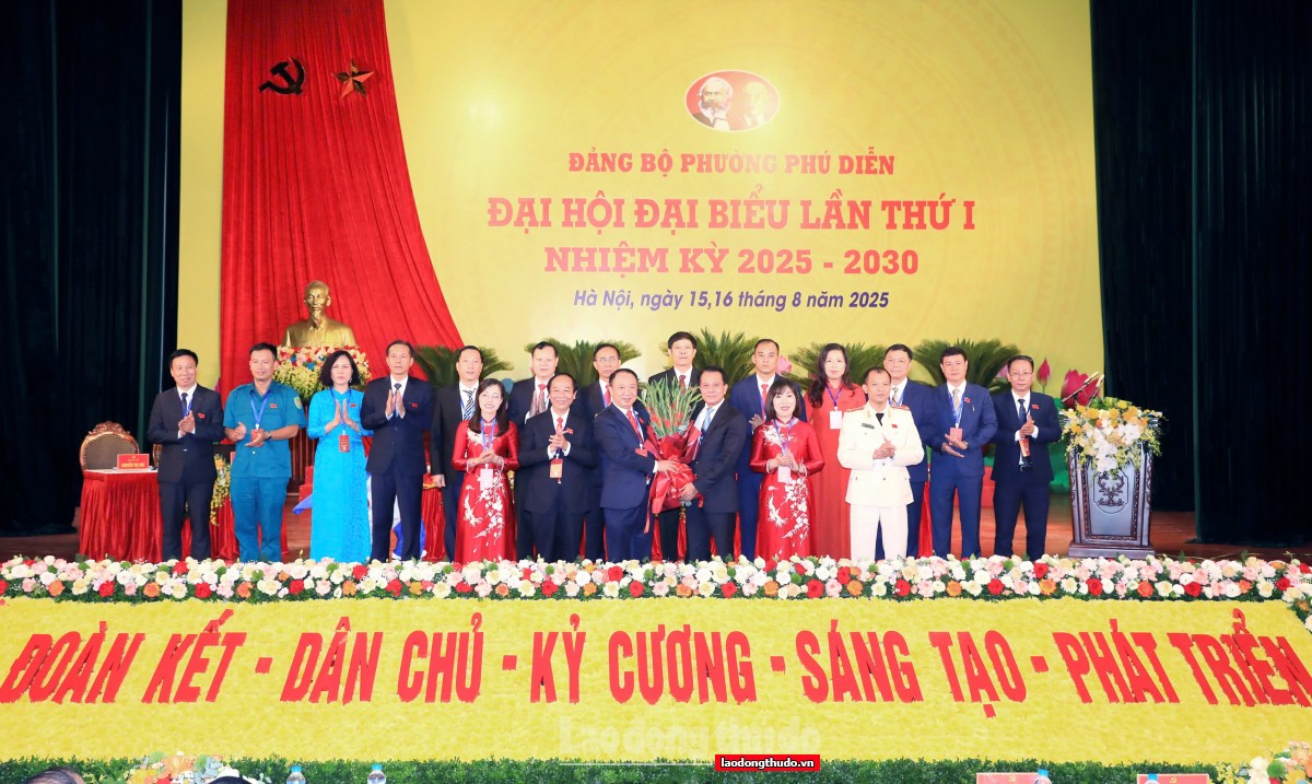 Phát triển phường Phú Diễn giàu đẹp, văn minh, hiện đại, vững bước trong kỷ nguyên mới