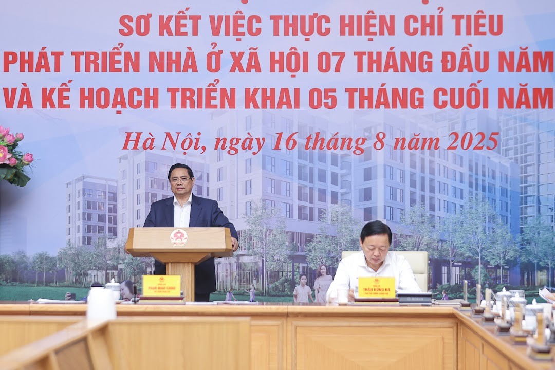 Thủ tướng: Nâng ngưỡng thu nhập được mua nhà xã hội theo hướng phù hợp hơn