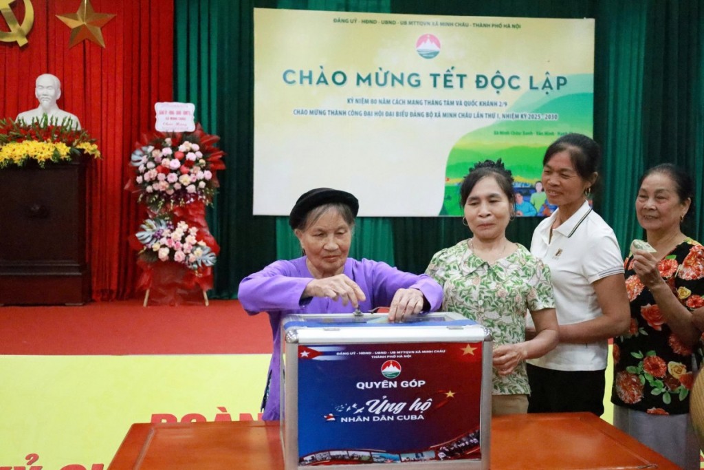 Ấm áp Chương trình “Bữa cơm đoàn kết - Mừng Tết Độc lập” tại xã đảo Minh Châu Ấm áp Chương trình “Bữa cơm đoàn kết - Mừng Tết Độc lập” tại xã đảo Minh Châu