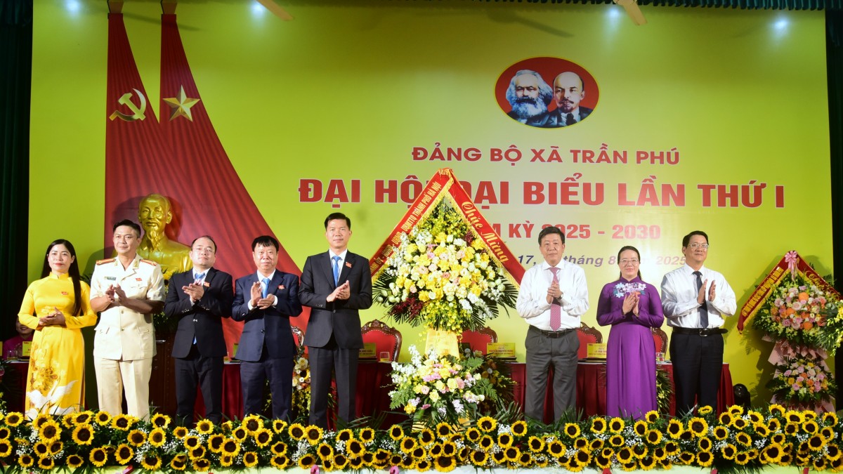 Phát triển xã Trần Phú thành trung tâm hành lang kinh tế nông nghiệp Tây Nam Thủ đô