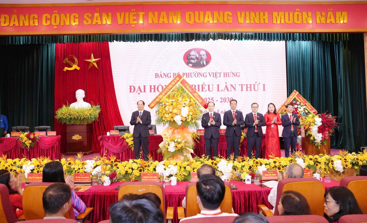 Xây dựng phường Việt Hưng phát triển bền vững, văn minh, hiện đại