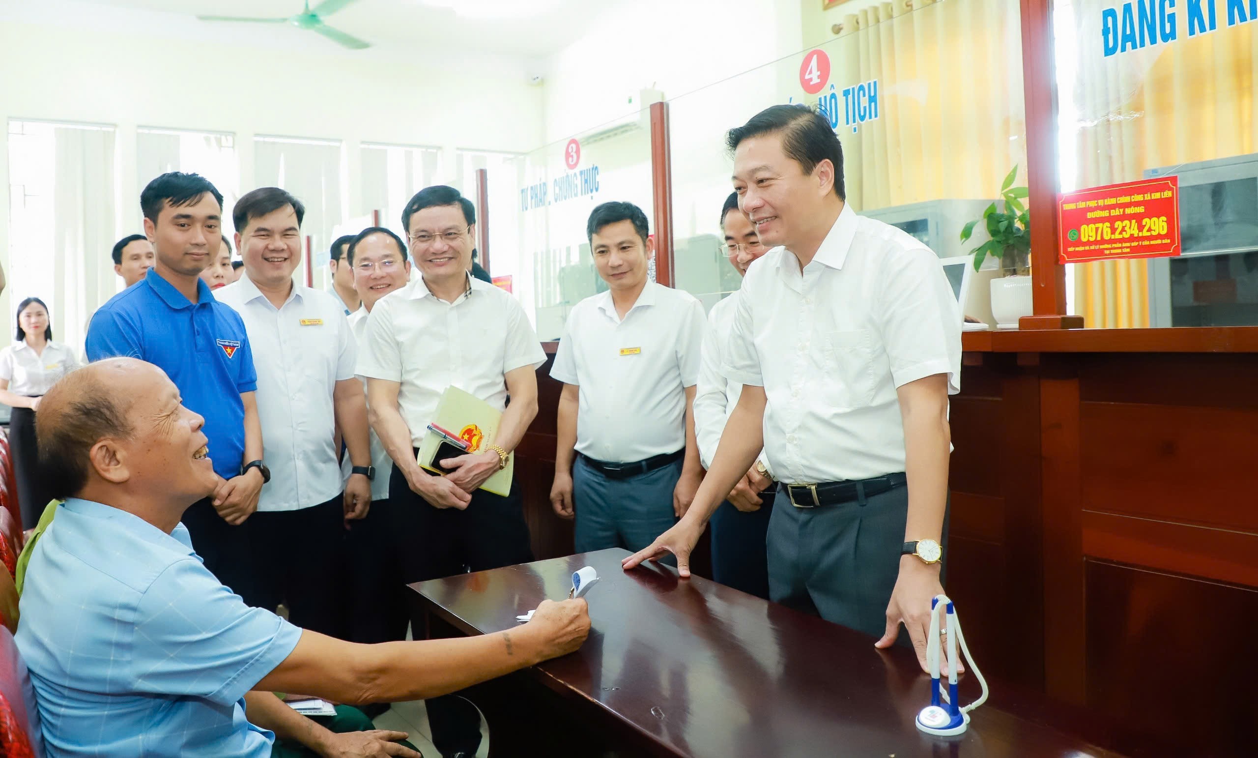 Nghệ An tiếp nhận viên chức, người hoạt động không chuyên trách làm công chức cấp xã Nghệ An tiếp nhận viên chức, người hoạt động không chuyên trách làm công chức cấp xã